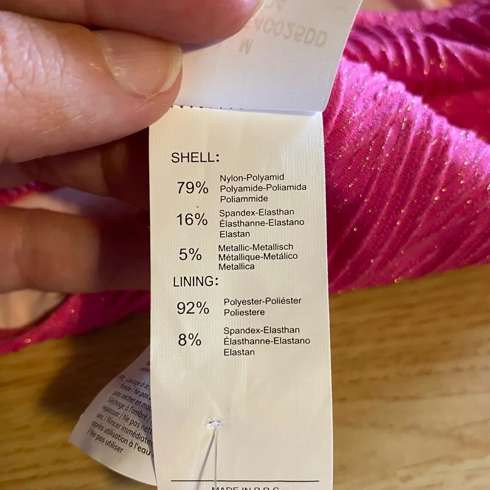 Cupshe x Jo Jo Fletcher NWT Plunging Cutout One-Piece Swimsuit Size M - Picture 6 of 10